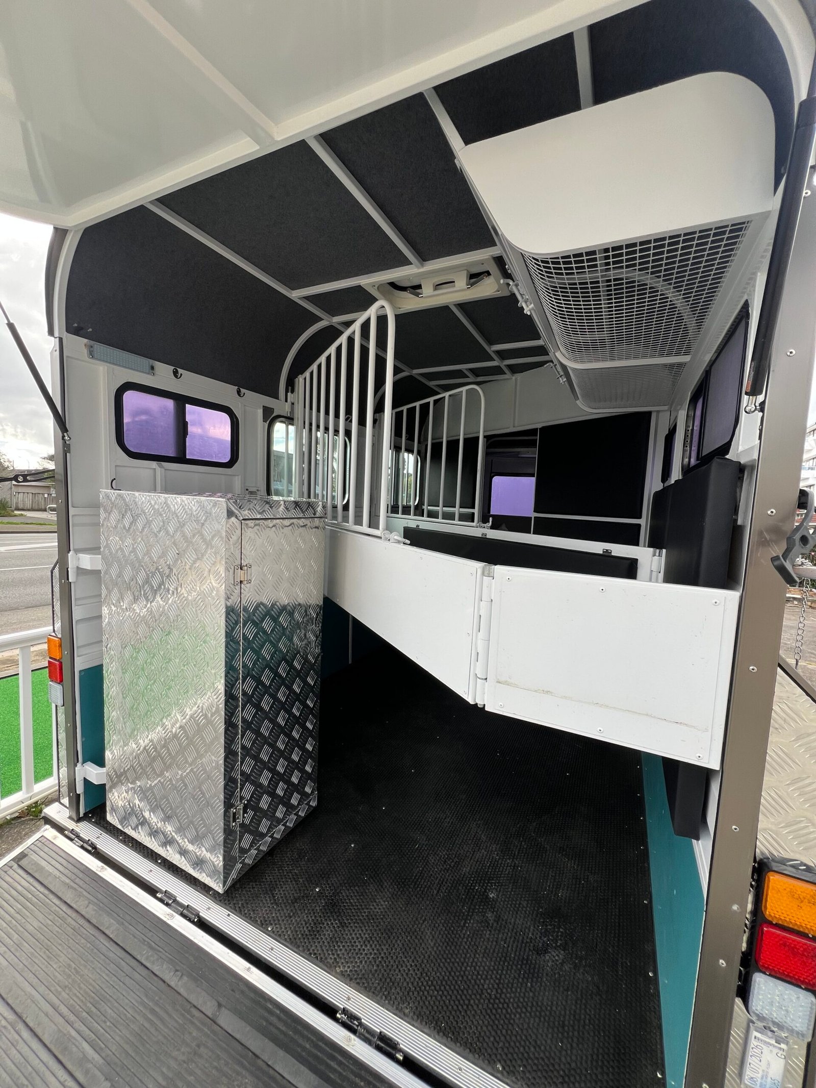 2 HAL-L860 Deluxe - Image 16