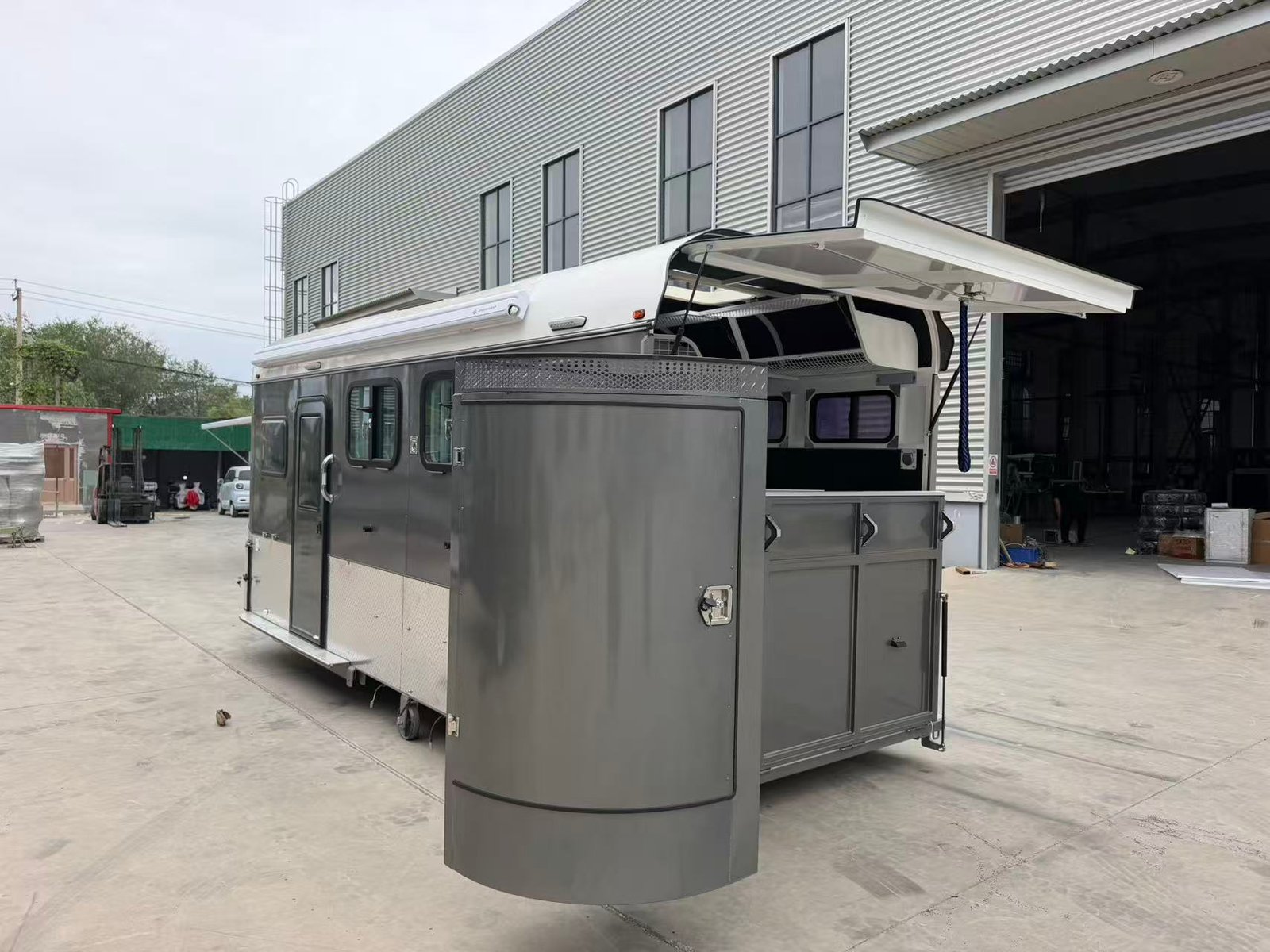 Camper Float T5475 - Image 9